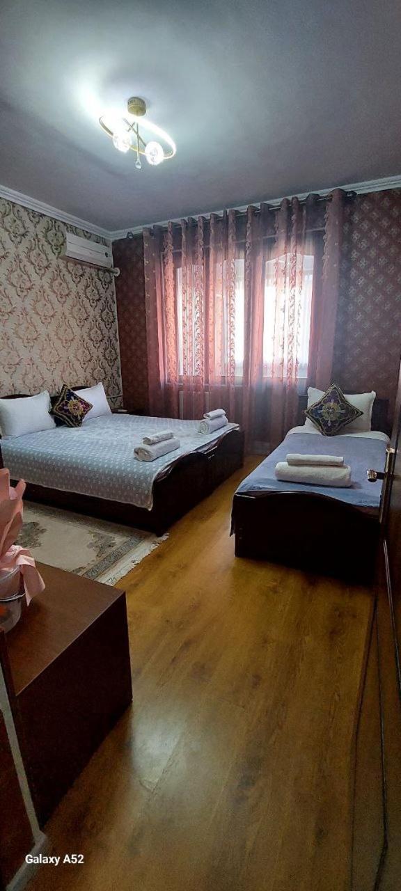 The Traveler'S Apartment Samarkand Exteriör bild